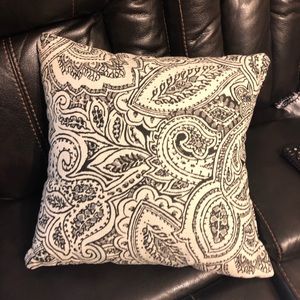 Throw pillows
